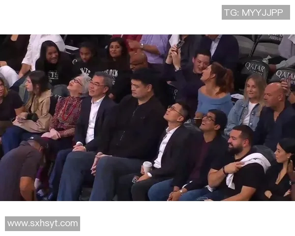 姚明在篮网执教期间与裁判的精彩互动与争议瞬间回顾