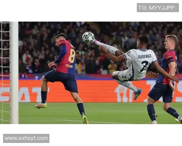 足球明星风采尽显精彩瞬间的热门图片集锦分享