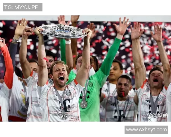 足球明星重返故地感人瞬间视频回顾让人热泪盈眶的主场重聚时刻